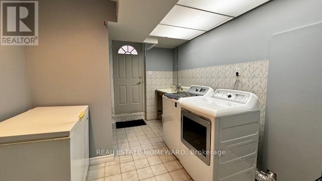 12 Kenewen Court, Toronto, Ontario  M4A 1R8 - Photo 23 - C9370357