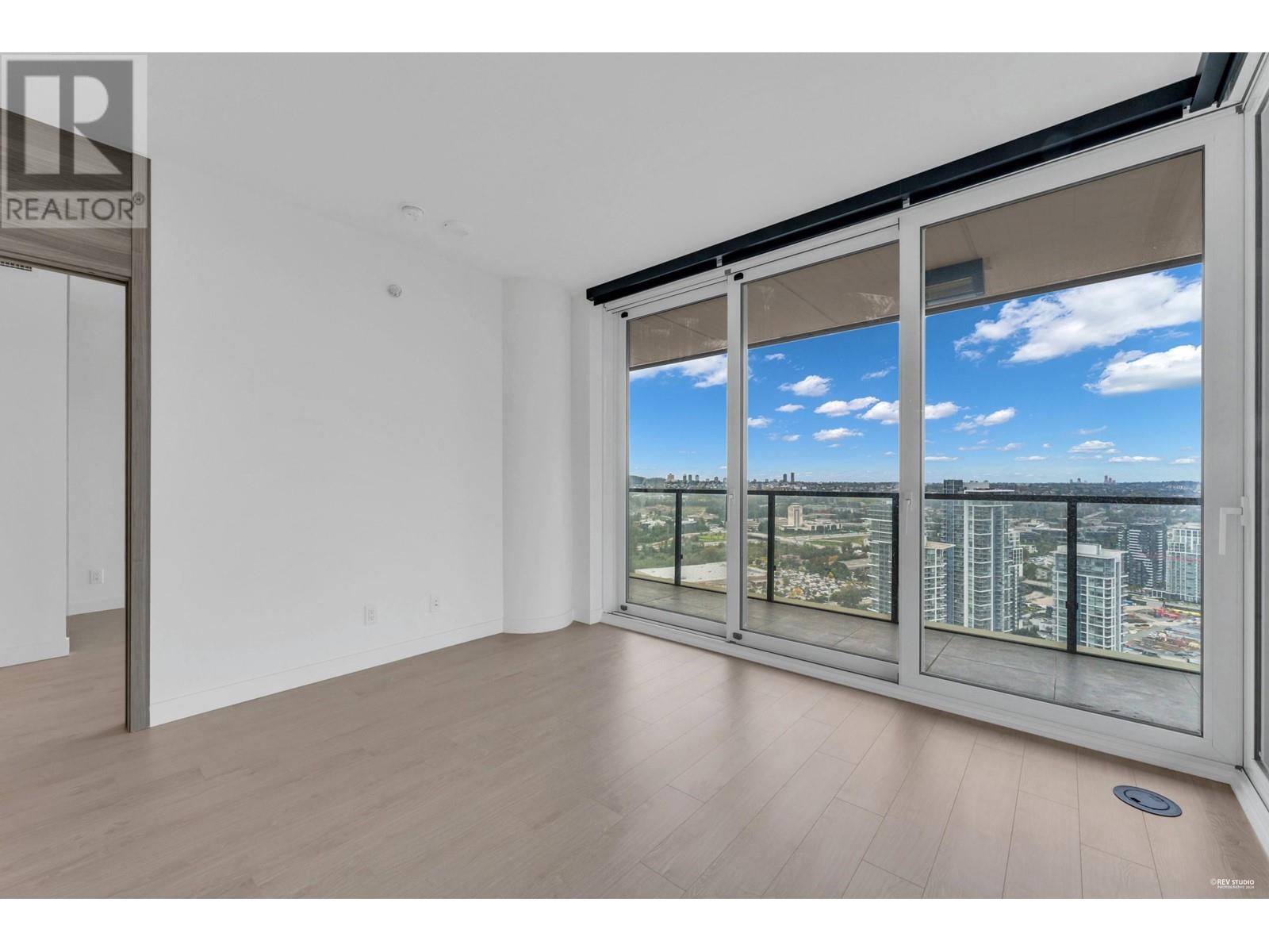 Listing Picture 7 of 40 : 3602 4880 LOUGHEED HIGHWAY, Burnaby / 本拿比 - 魯藝地產 Yvonne Lu Group - MLS Medallion Club Member