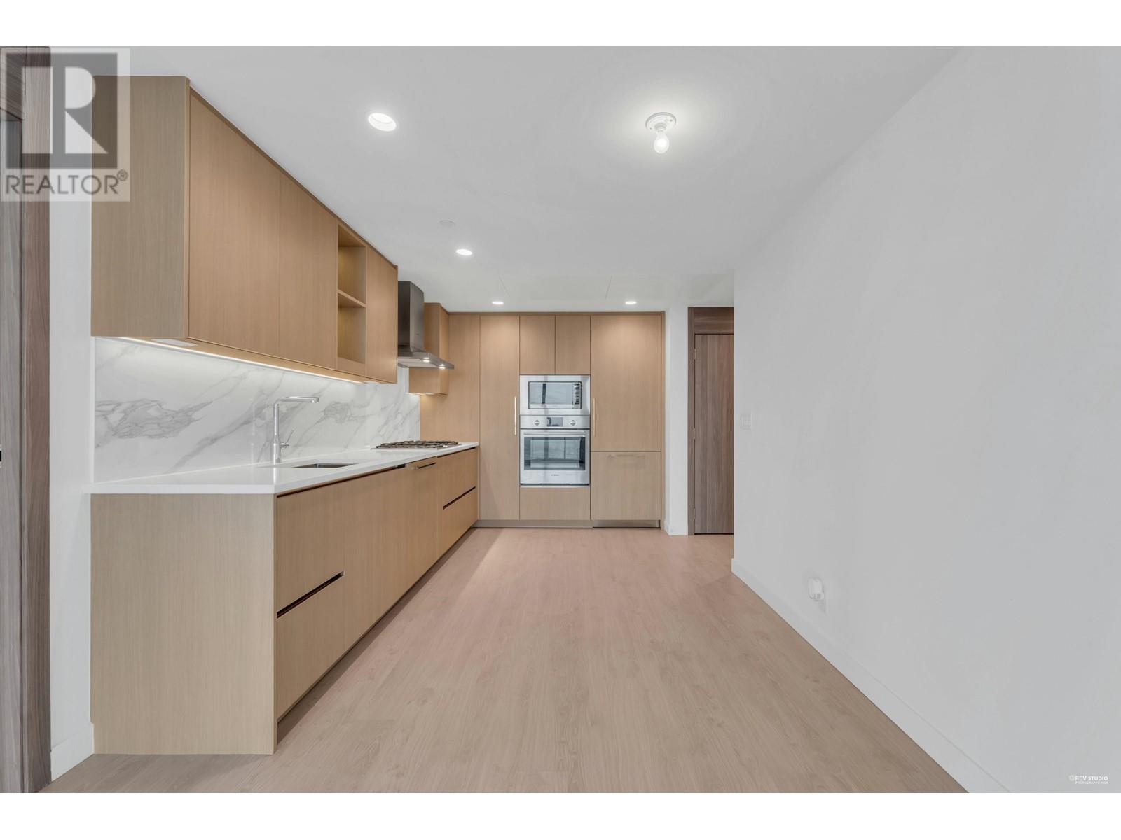 Listing Picture 10 of 40 : 3602 4880 LOUGHEED HIGHWAY, Burnaby / 本拿比 - 魯藝地產 Yvonne Lu Group - MLS Medallion Club Member