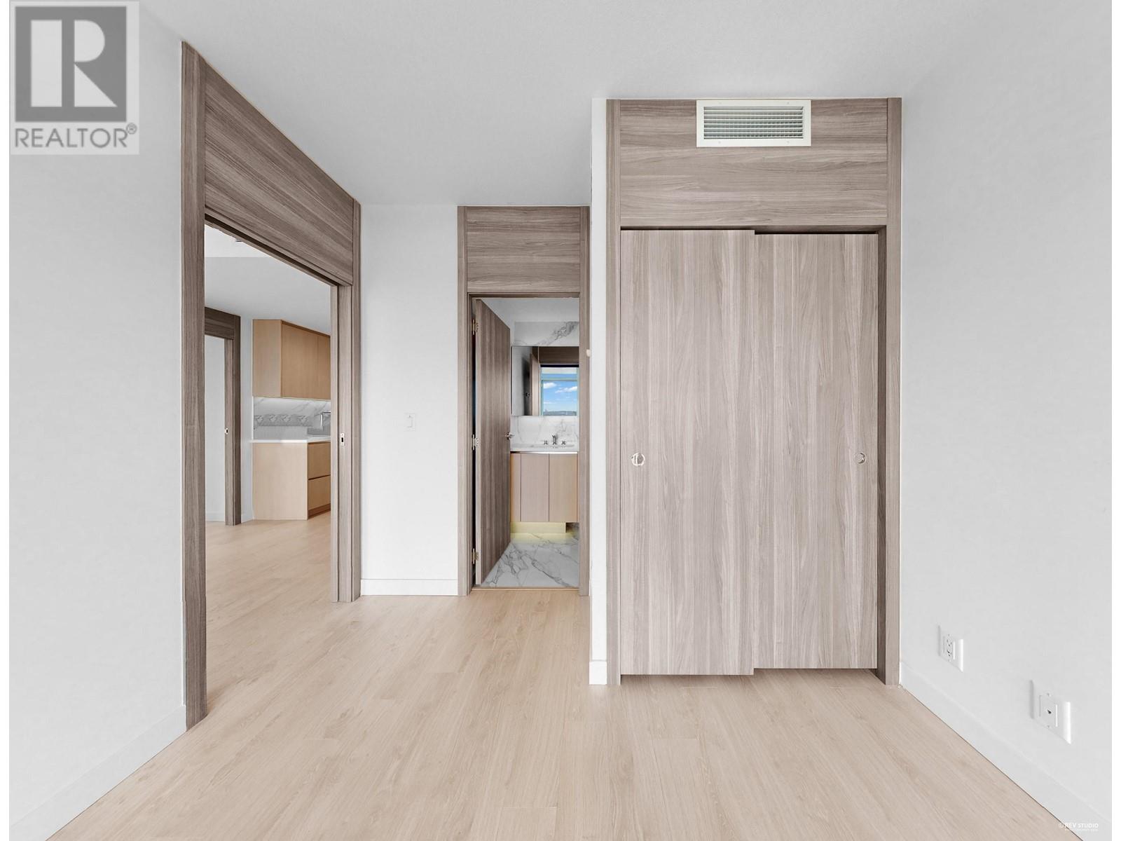 Listing Picture 21 of 40 : 3602 4880 LOUGHEED HIGHWAY, Burnaby / 本拿比 - 魯藝地產 Yvonne Lu Group - MLS Medallion Club Member