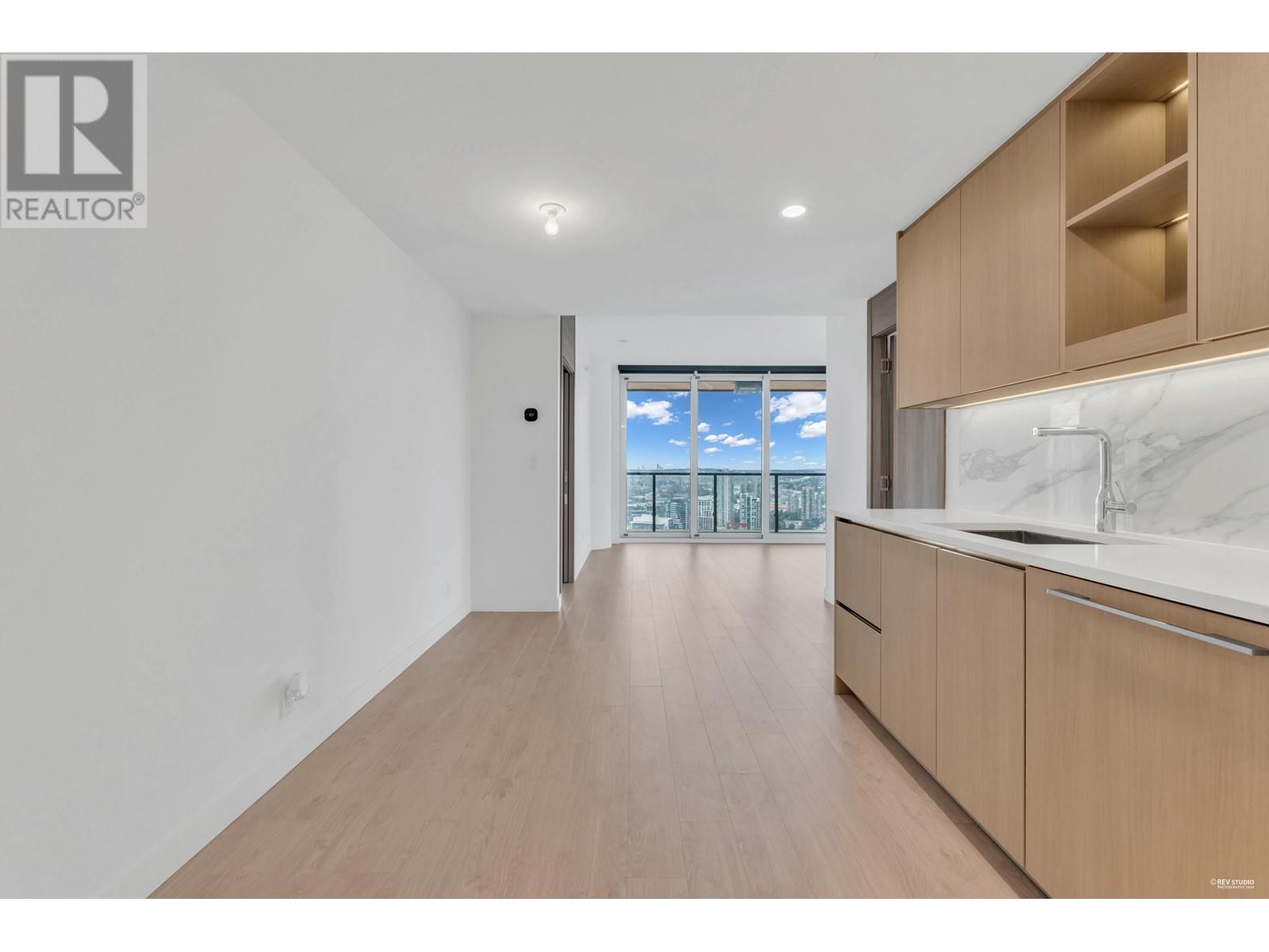 Listing Picture 13 of 40 : 3602 4880 LOUGHEED HIGHWAY, Burnaby / 本拿比 - 魯藝地產 Yvonne Lu Group - MLS Medallion Club Member