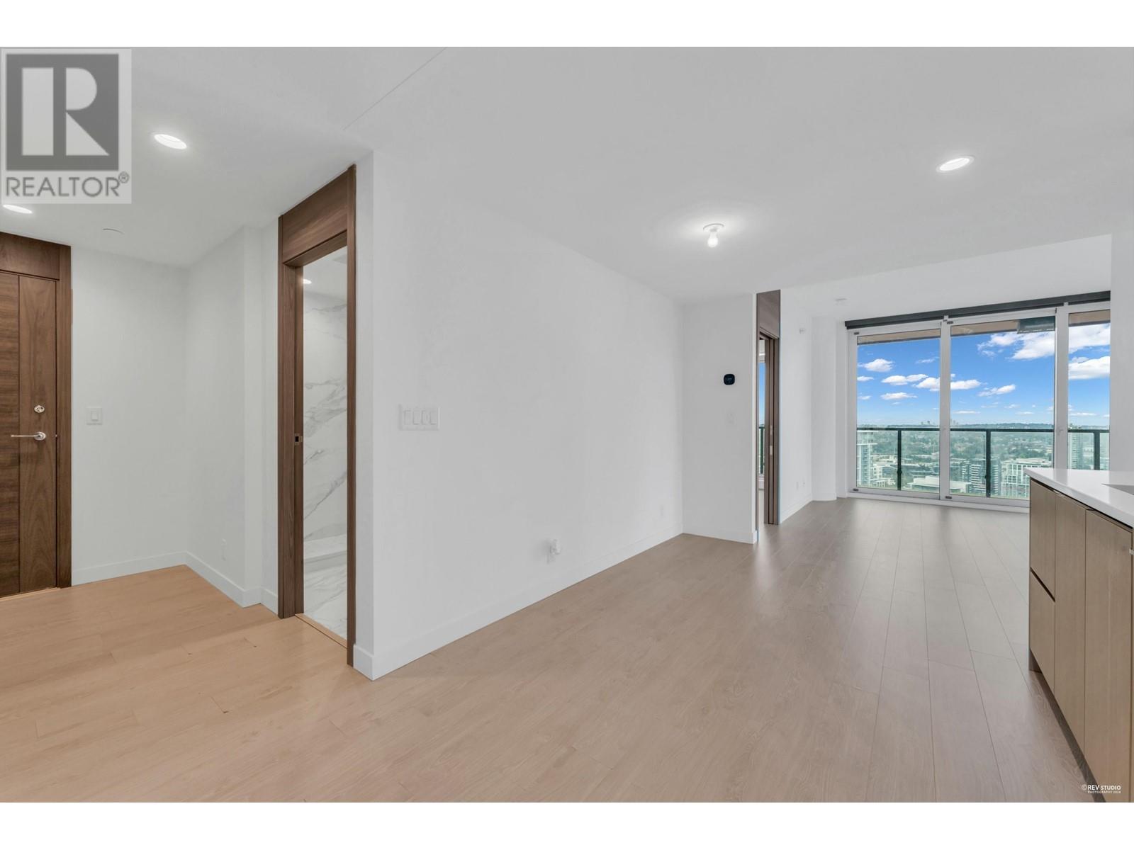 Listing Picture 14 of 40 : 3602 4880 LOUGHEED HIGHWAY, Burnaby / 本拿比 - 魯藝地產 Yvonne Lu Group - MLS Medallion Club Member