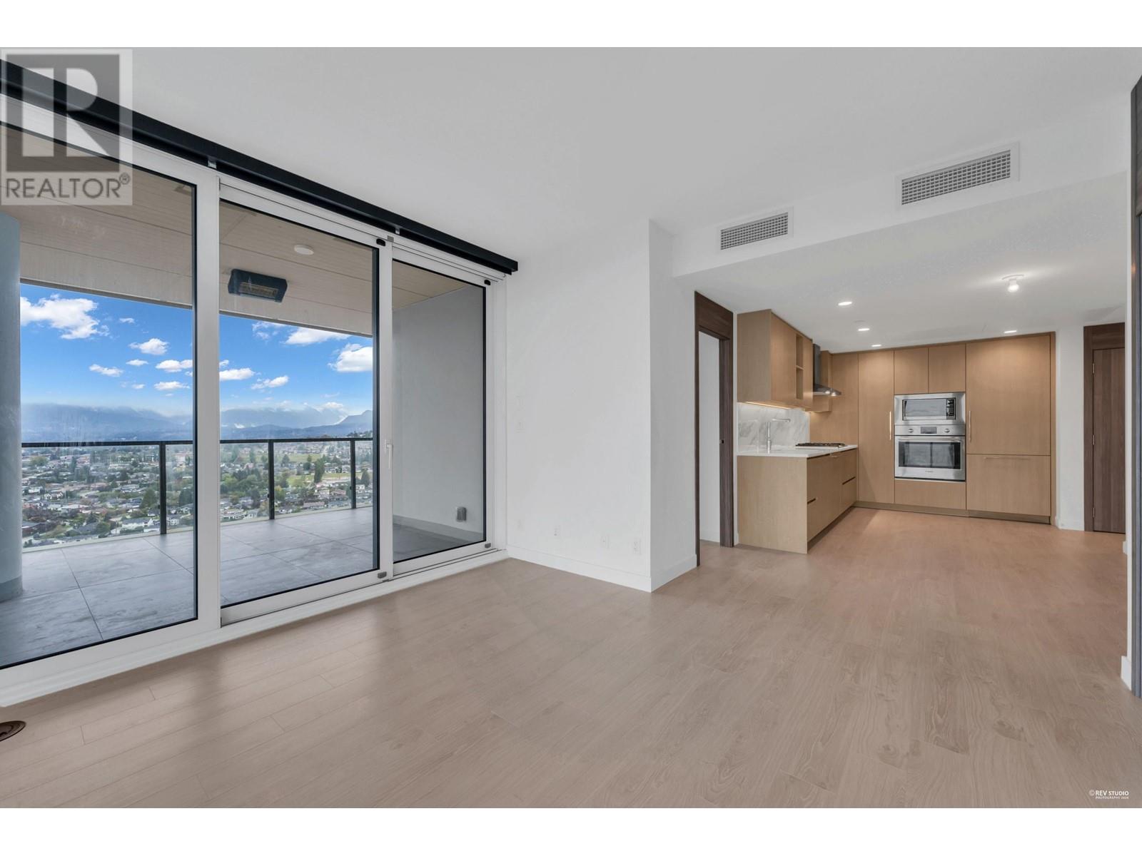 Listing Picture 16 of 40 : 3602 4880 LOUGHEED HIGHWAY, Burnaby / 本拿比 - 魯藝地產 Yvonne Lu Group - MLS Medallion Club Member