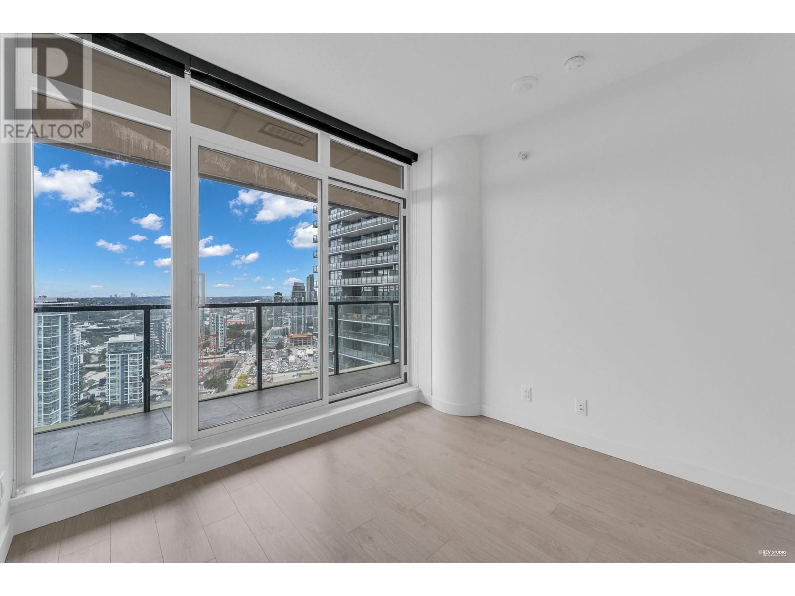 Listing Picture 20 of 40 : 3602 4880 LOUGHEED HIGHWAY, Burnaby / 本拿比 - 魯藝地產 Yvonne Lu Group - MLS Medallion Club Member