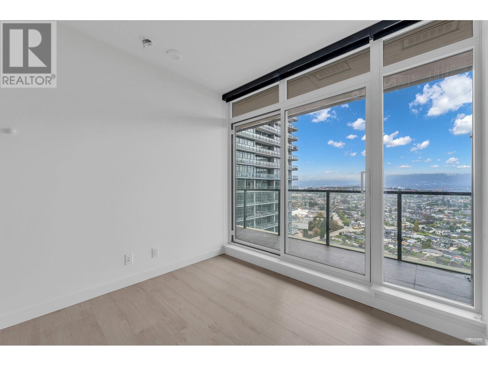 Listing Picture 24 of 40 : 3602 4880 LOUGHEED HIGHWAY, Burnaby / 本拿比 - 魯藝地產 Yvonne Lu Group - MLS Medallion Club Member