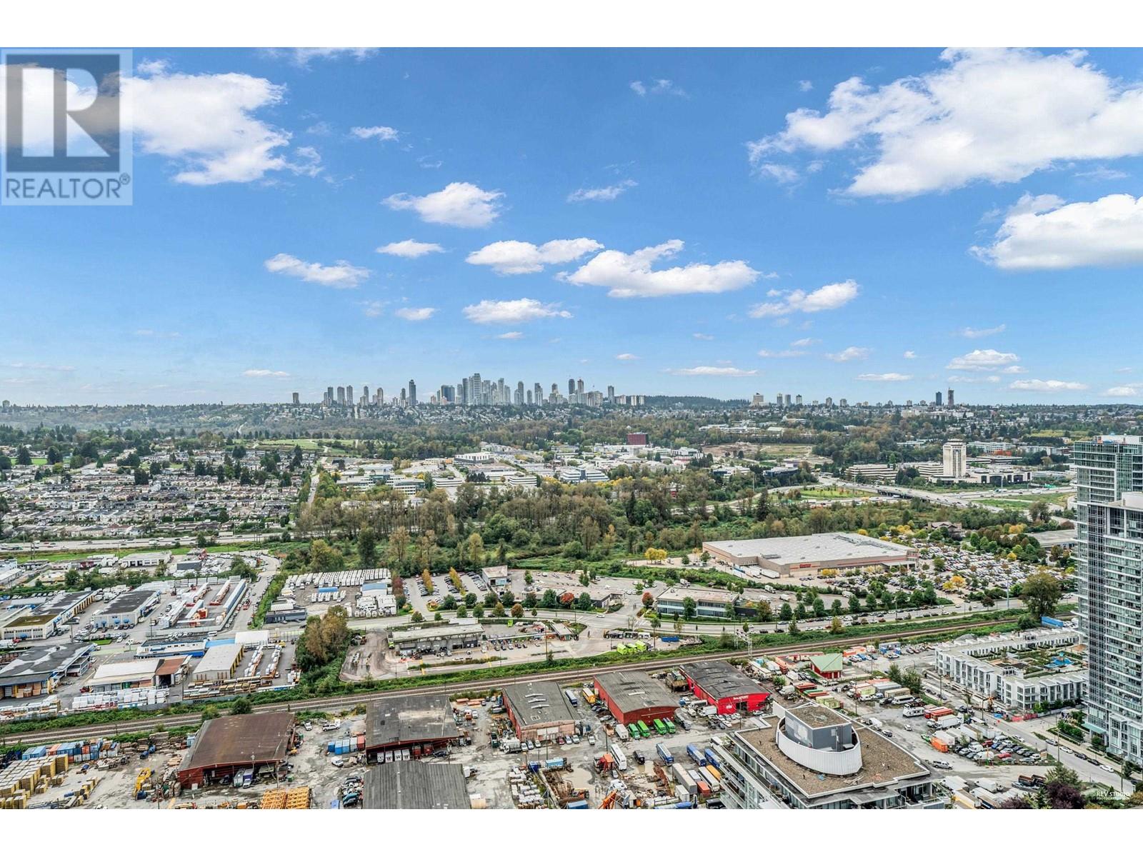 Listing Picture 30 of 40 : 3602 4880 LOUGHEED HIGHWAY, Burnaby / 本拿比 - 魯藝地產 Yvonne Lu Group - MLS Medallion Club Member