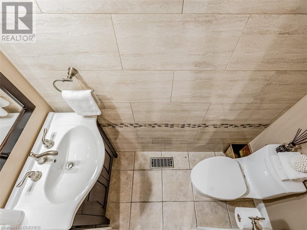 323 McdougallMilton (1033 - Ha Harrison), Ontario  L9T 0N5 - Photo 16 - W10404049