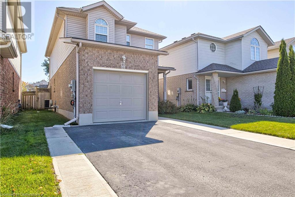 95 Windflower Drive, Kitchener, Ontario  N2E 4B3 - Photo 2 - 40660243