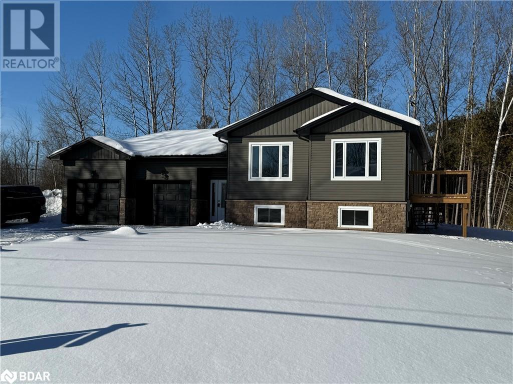 644 Skyline Road, Ennismore Township, Ontario  K0L 1T0 - Photo 1 - 40661815