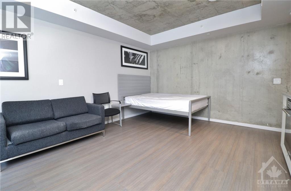 105 CHAMPAGNE AVENUE UNIT#518 Ottawa