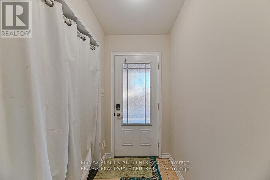 Property at 28 - 50 HILLCREST AVENUE image 4