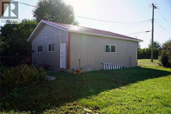 409 5 Street S, Lethbridge, Alberta  T1J 2B6 - Photo 11 - A2172323