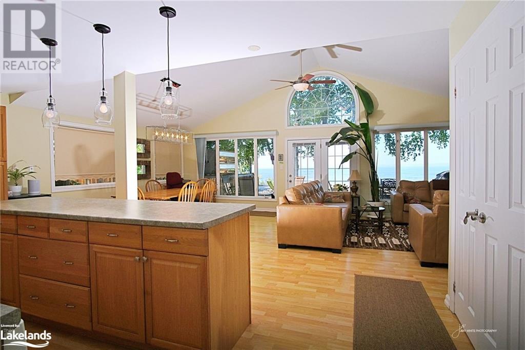 1354 Tiny Beaches Road N, Tiny Twp, Ontario L9M 0H3 - Photo 8 - 40661406