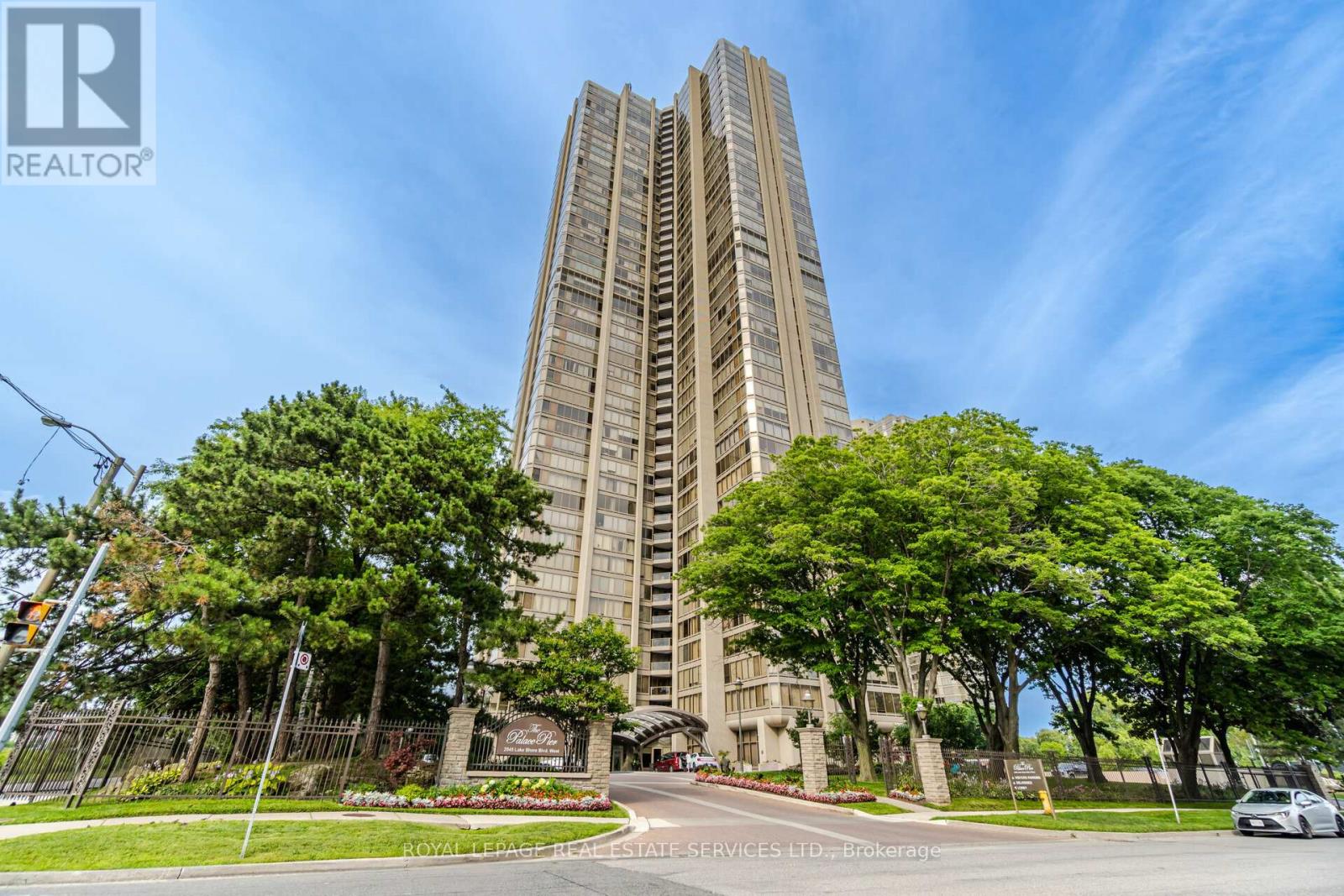 710 - 2045 LAKE SHORE BOULEVARD W, Toronto, Ontario