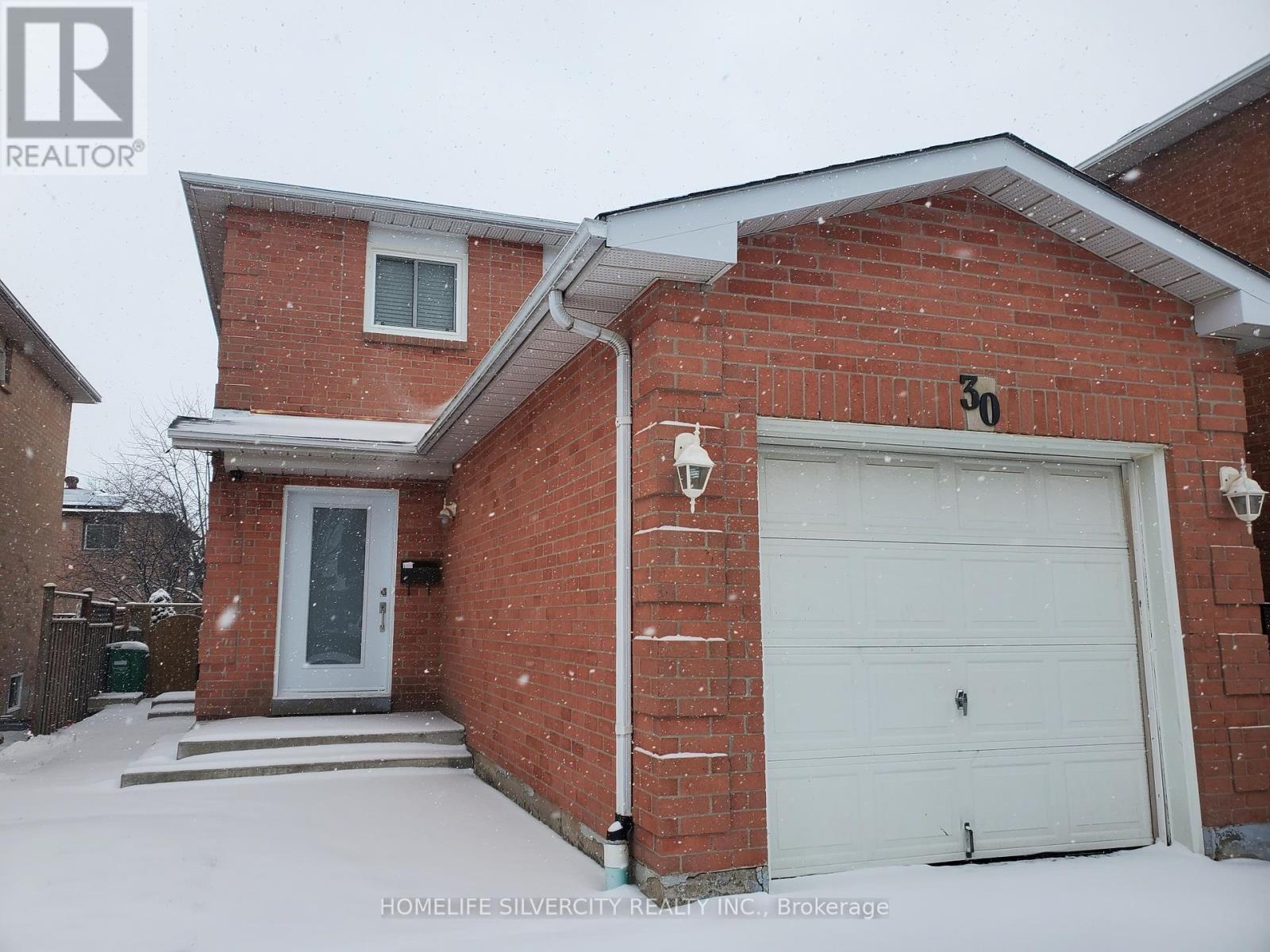 1 - 30 Castlehill Road, Brampton (Northwood Park), Ontario  L6X 4E2 - Photo 2 - W9392853