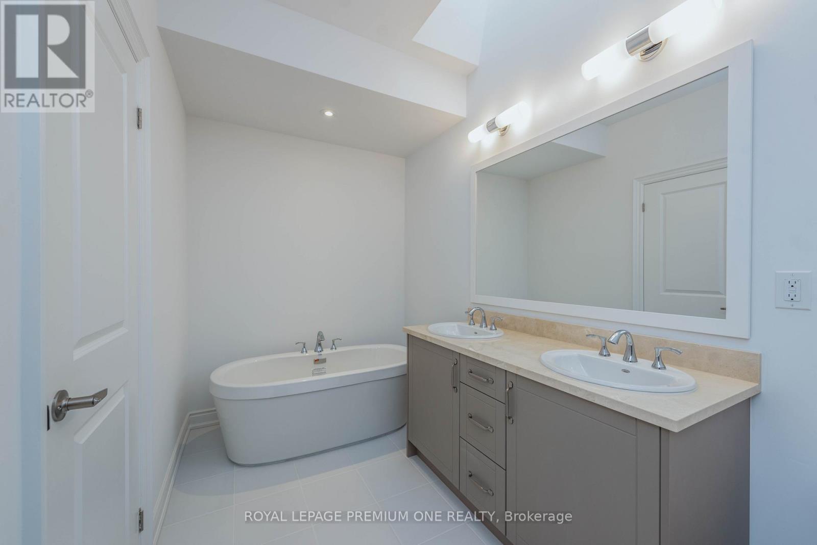 149 - 55 Lunar Crescent, Mississauga, Ontario  L5M 2R2 - Photo 24 - W9388160