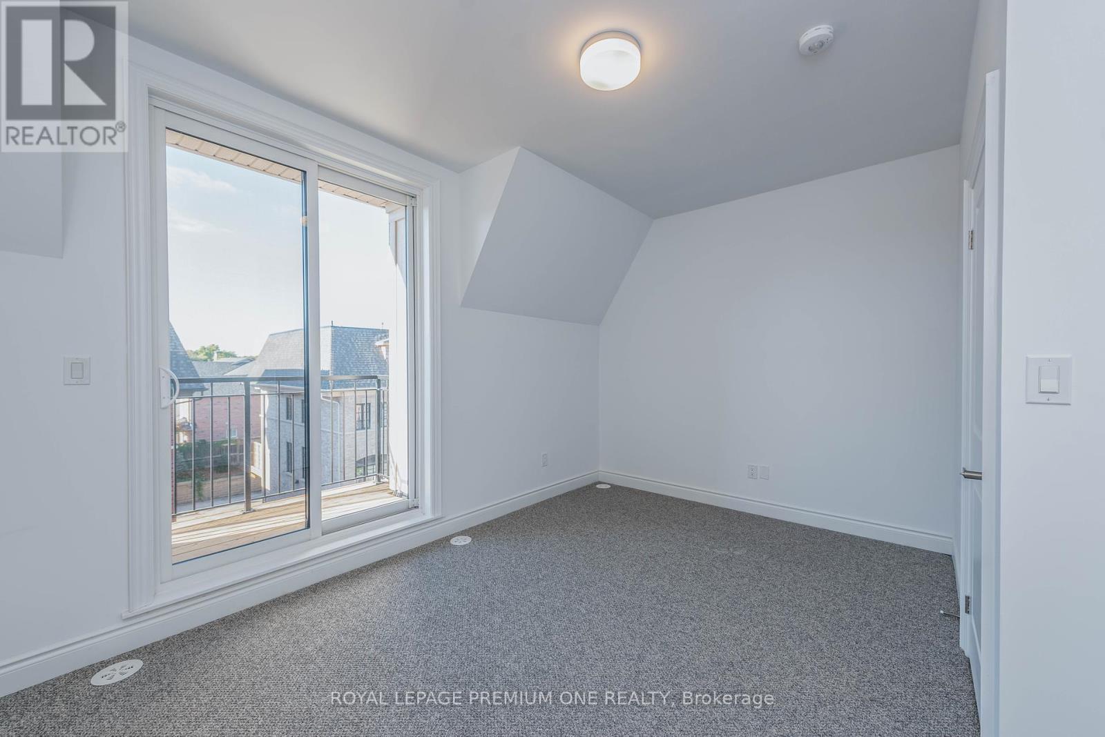 149 - 55 Lunar Crescent, Mississauga, Ontario  L5M 2R2 - Photo 30 - W9388160