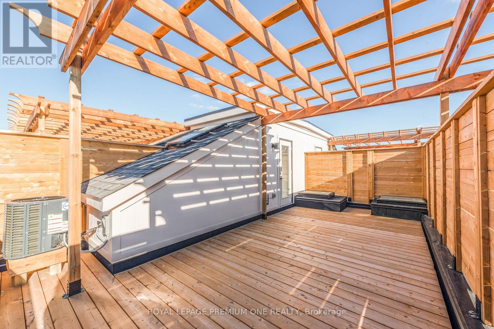149 - 55 Lunar Crescent, Mississauga, Ontario  L5M 2R2 - Photo 33 - W9388160