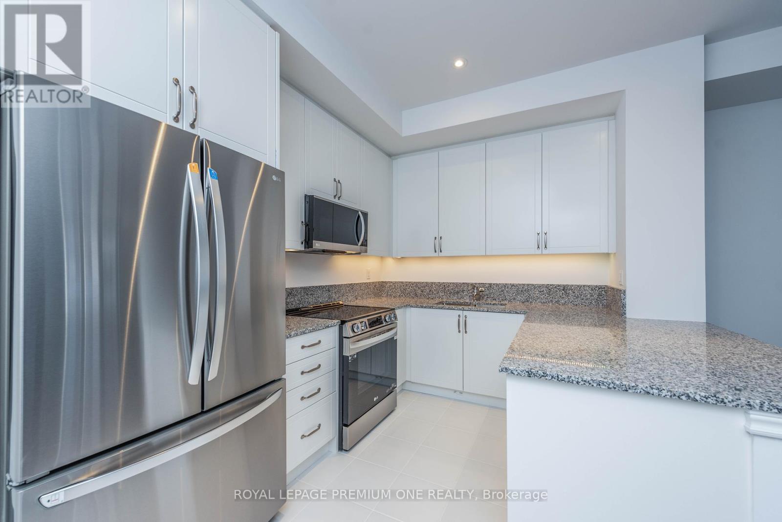 149 - 55 Lunar Crescent, Mississauga, Ontario  L5M 2R2 - Photo 7 - W9388160