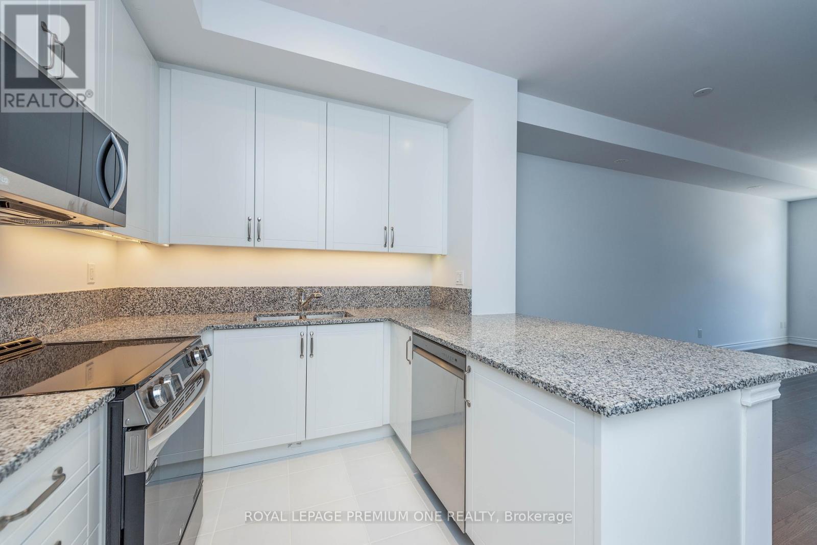 149 - 55 Lunar Crescent, Mississauga, Ontario  L5M 2R2 - Photo 8 - W9388160