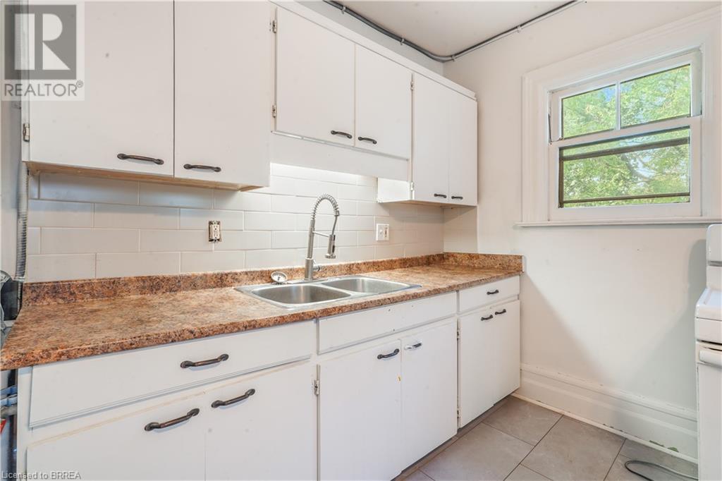 162 Chatham Street, Brantford, Ontario  N3S 4G4 - Photo 36 - 40657758