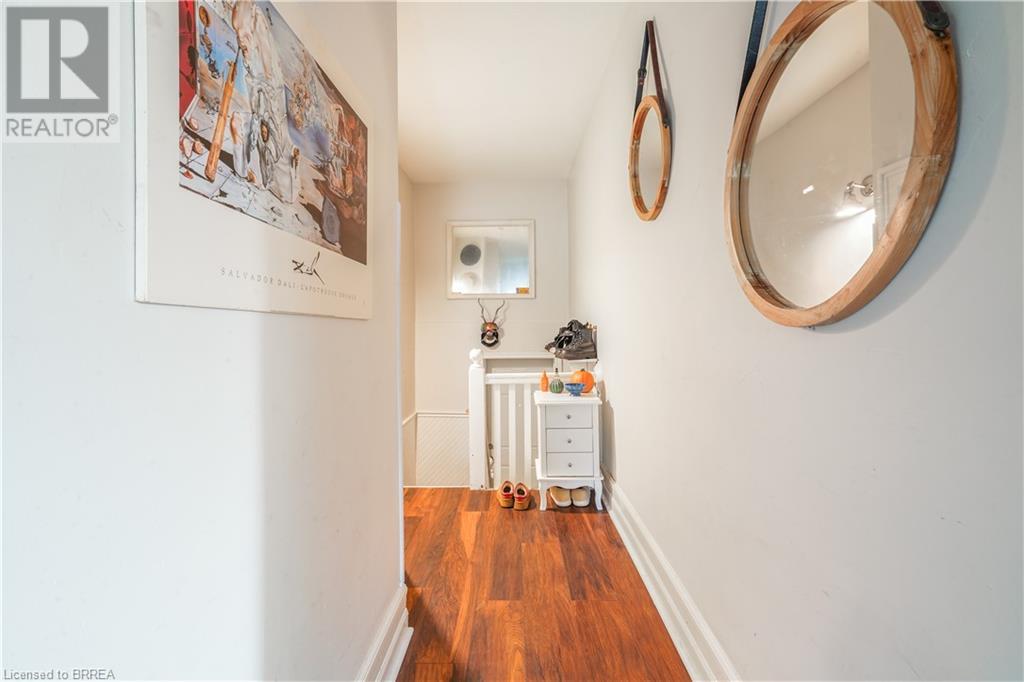 162 Chatham Street, Brantford, Ontario  N3S 4G4 - Photo 7 - 40657758