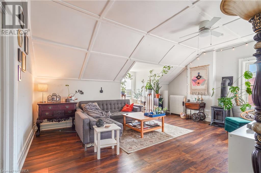 162 Chatham Street, Brantford, Ontario  N3S 4G4 - Photo 8 - 40657758