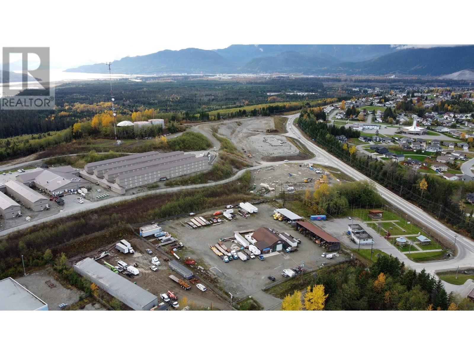 2131 Forest Avenue, Kitimat, British Columbia V8C 1R9 - Photo 2 - C8063561