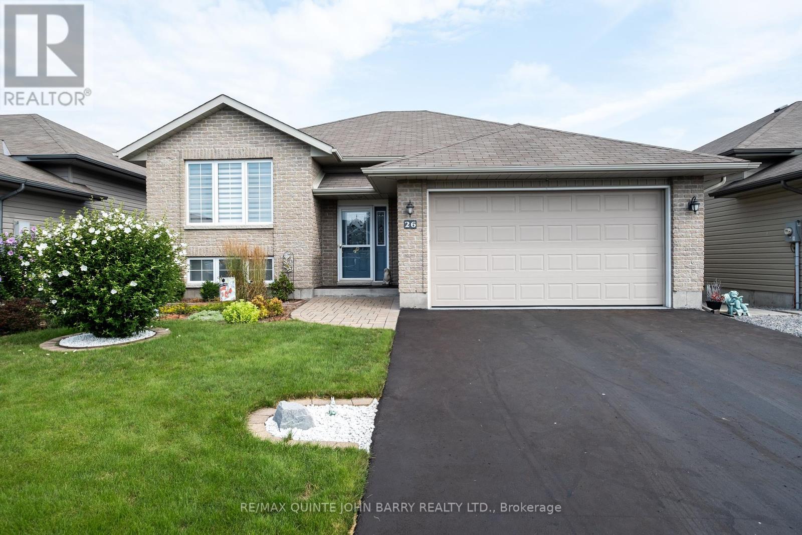 26 FOX DEN DRIVE, Brighton, Ontario