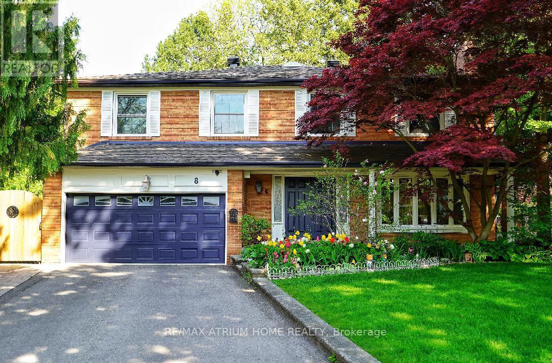 8 Medalist Road, Toronto (St. Andrew-Windfields), Ontario  M2P 1Y3 - Photo 1 - C9393071