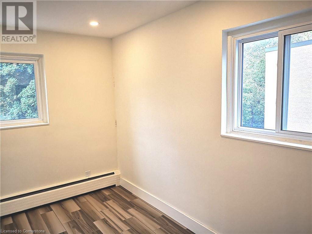 19 Hamilton St Street Unit# 5, St. Thomas, Ontario  N5P 2S7 - Photo 11 - 40662011