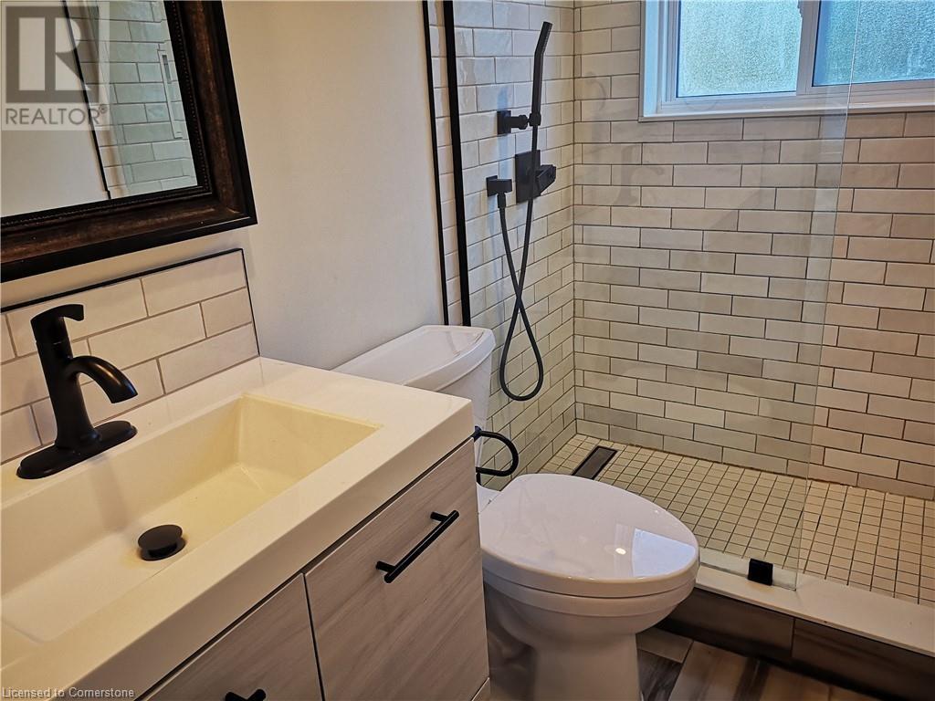 19 Hamilton St Street Unit# 5, St. Thomas, Ontario  N5P 2S7 - Photo 14 - 40662011