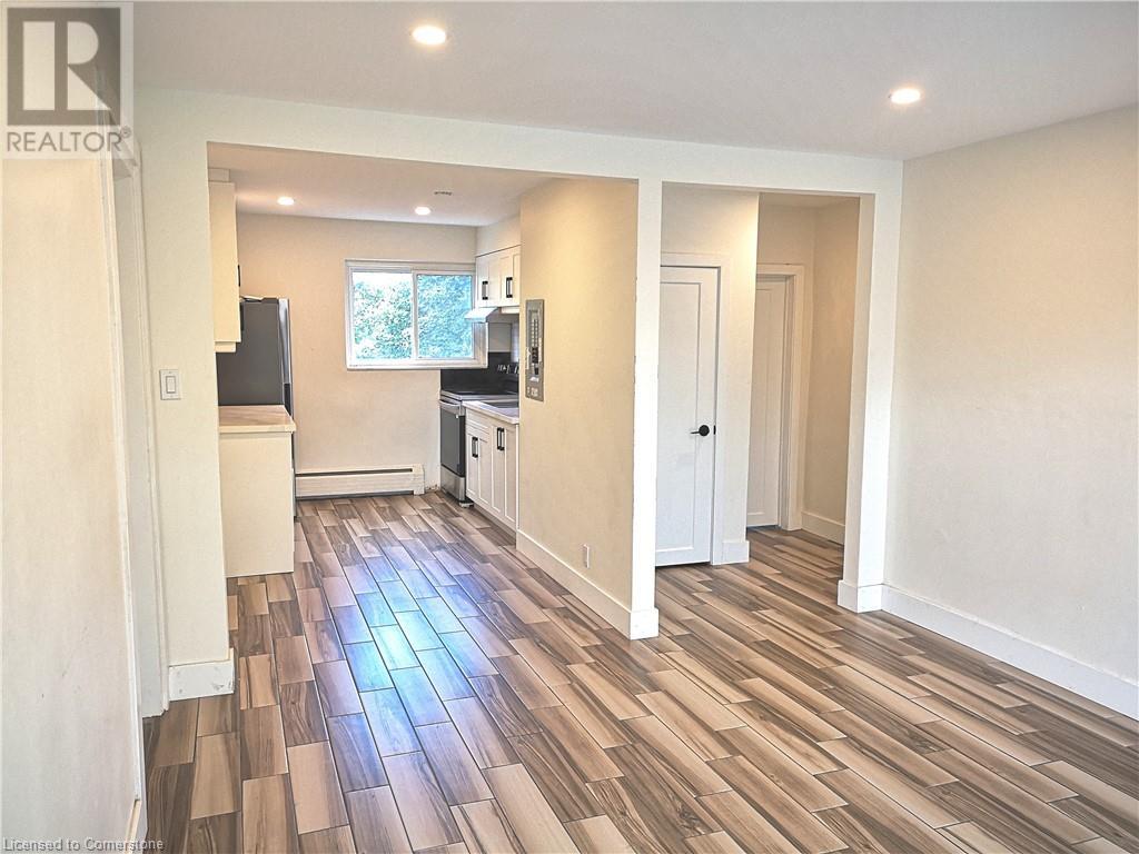 19 Hamilton St Street Unit# 5, St. Thomas, Ontario  N5P 2S7 - Photo 3 - 40662011