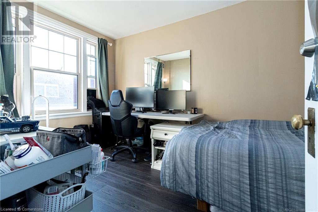 868 King Street W, Hamilton, Ontario  L8S 1K3 - Photo 35 - 40661598