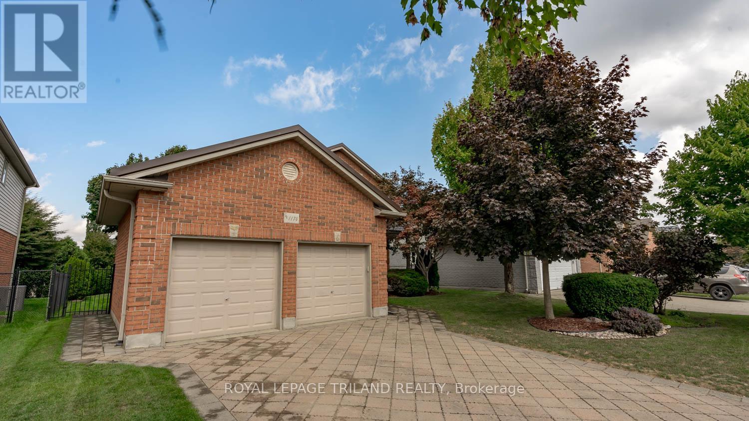 1174 AINTREE ROAD, London, Ontario