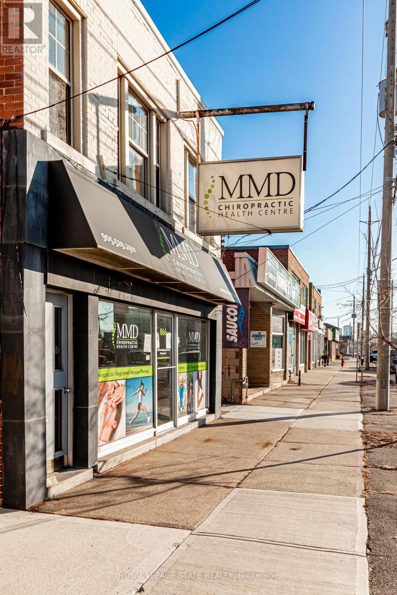 Property at 864-868 KING STREET W image 2