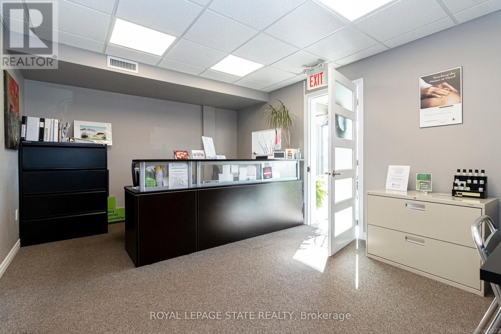 864-868 King Street W, Hamilton, Ontario  L8S 1K3 - Photo 6 - X9393164