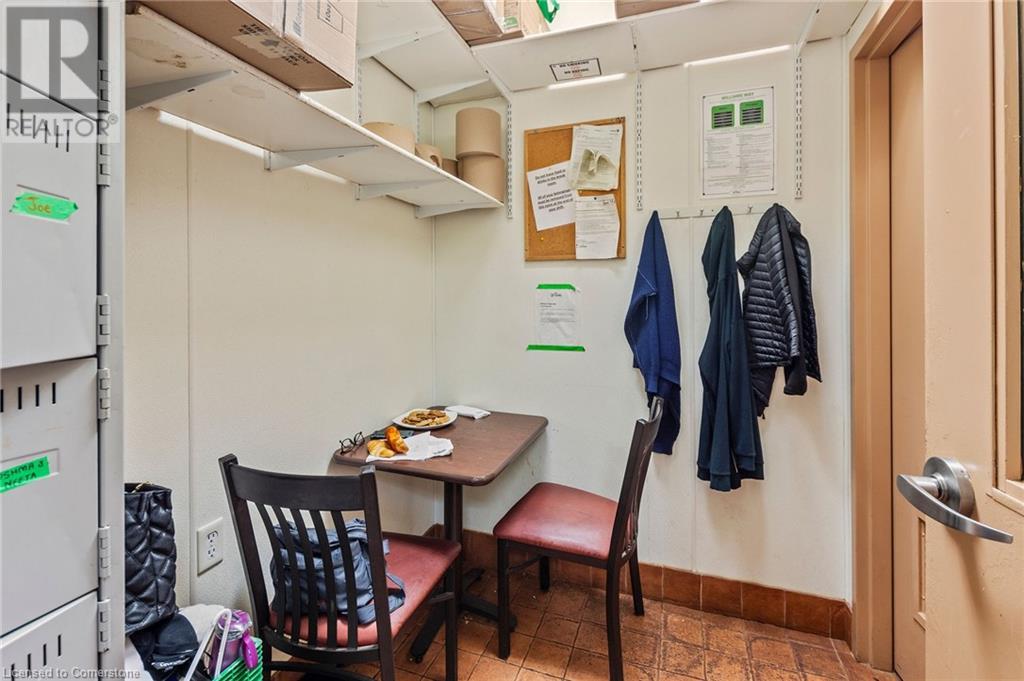 4025 Dorchester Road, Niagara Falls, Ontario  L2E 6N1 - Photo 33 - 40662040