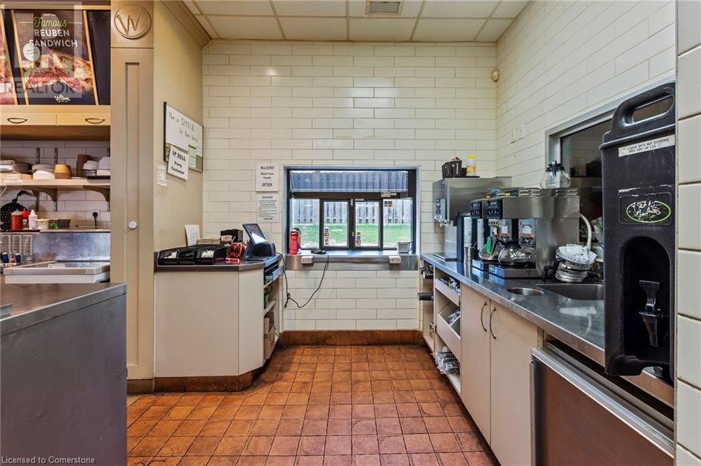 4025 Dorchester Road, Niagara Falls, Ontario  L2E 6N1 - Photo 25 - 40662040