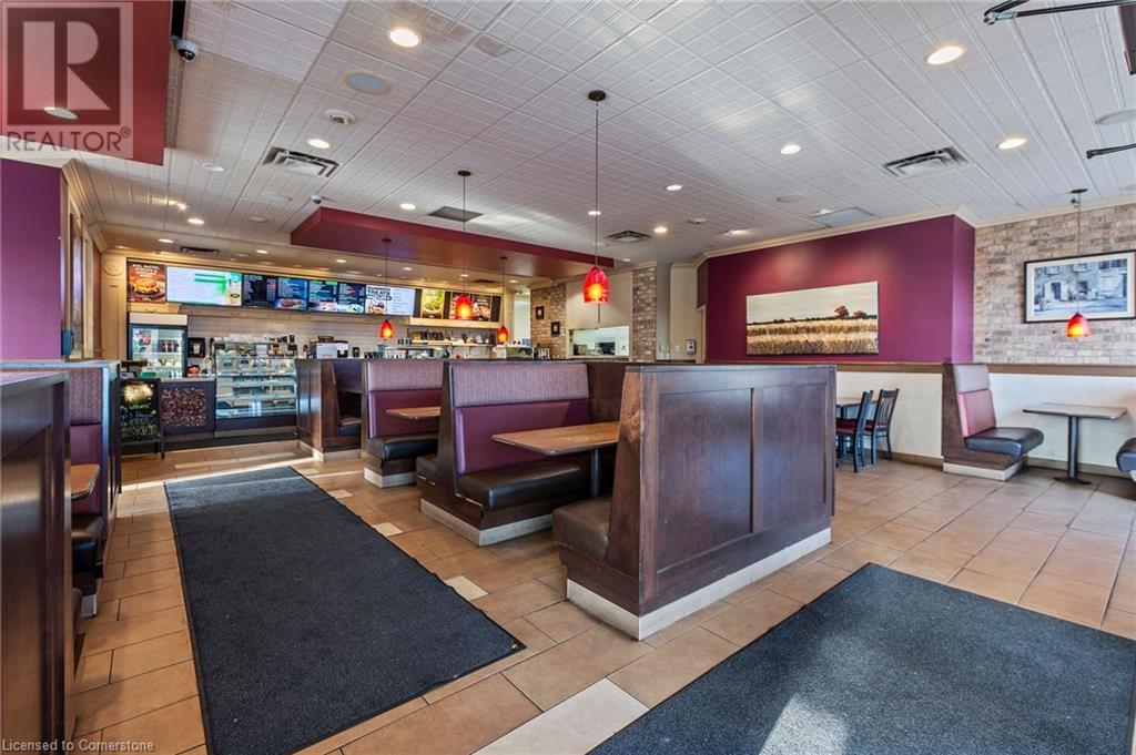 4025 Dorchester Road, Niagara Falls, Ontario  L2E 6N1 - Photo 13 - 40662040