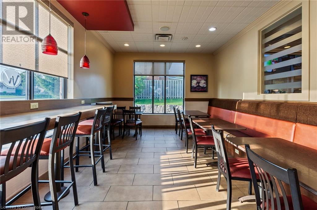 4025 Dorchester Road, Niagara Falls, Ontario  L2E 6N1 - Photo 15 - 40662040