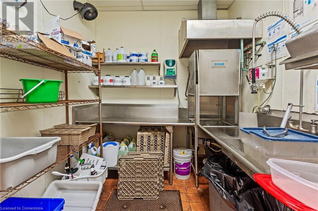 4025 Dorchester Road, Niagara Falls, Ontario  L2E 6N1 - Photo 32 - 40662040