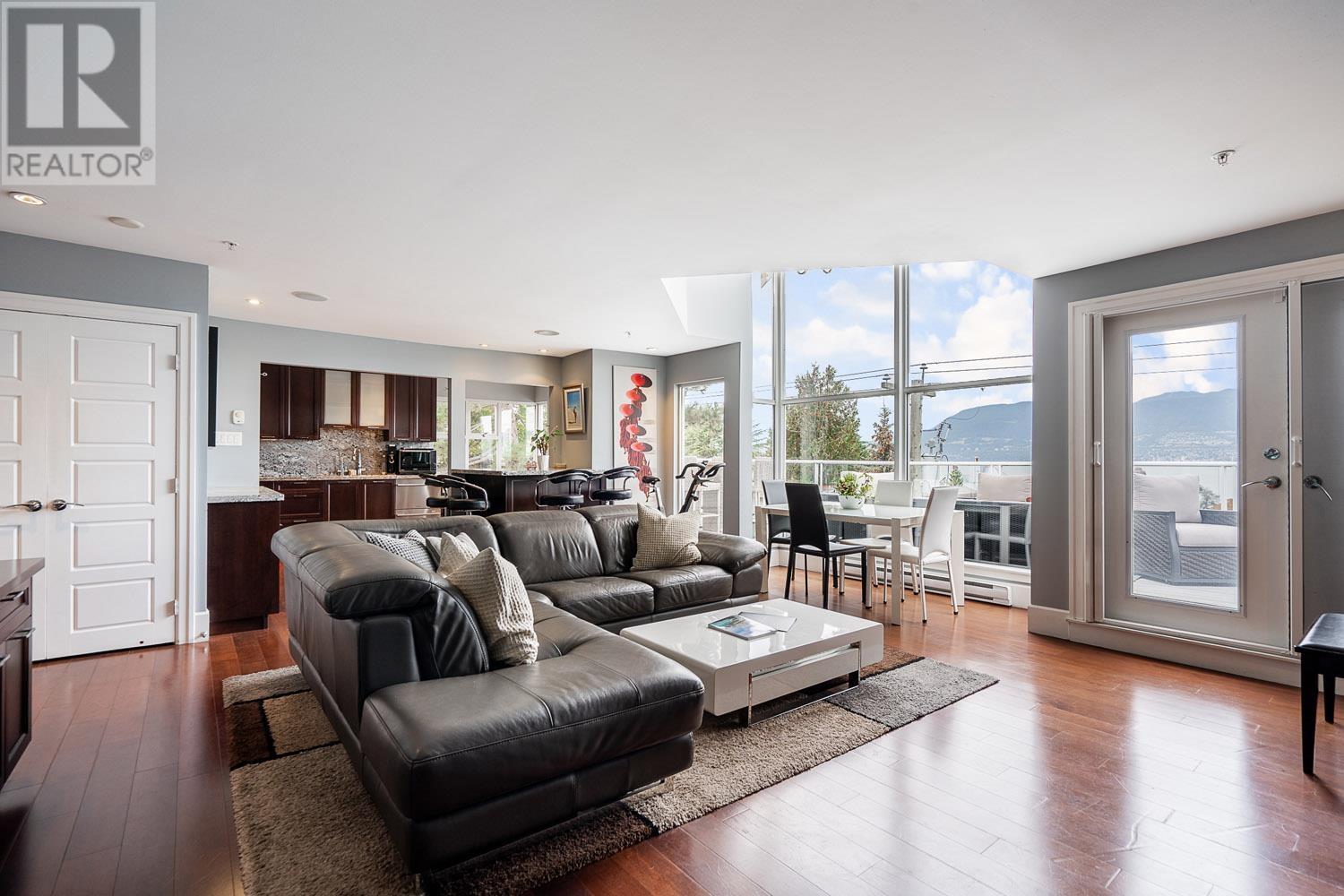 Listing Picture 12 of 37 : PH20 2175 W 3RD AVENUE, Vancouver / 溫哥華 - 魯藝地產 Yvonne Lu Group - MLS Medallion Club Member