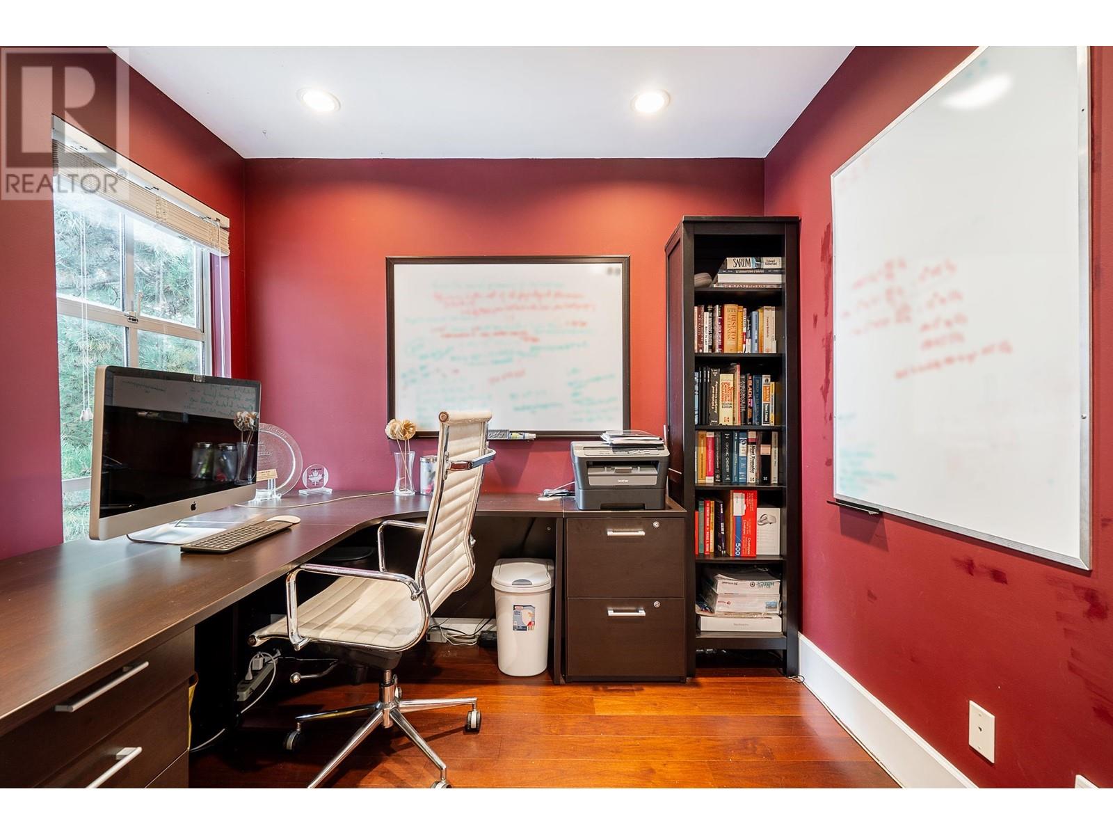 Listing Picture 22 of 37 : PH20 2175 W 3RD AVENUE, Vancouver / 溫哥華 - 魯藝地產 Yvonne Lu Group - MLS Medallion Club Member