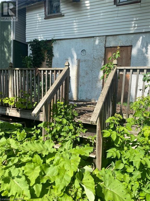 11 Ontario Street, Brantford, Ontario  N3S 2B7 - Photo 7 - 40657937