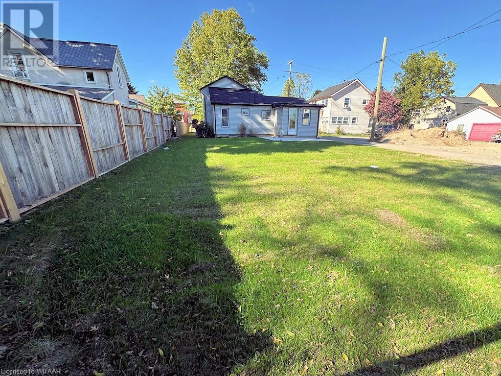 53 London Street W, Tillsonburg, Ontario  N4G 2L4 - Photo 28 - 40635070