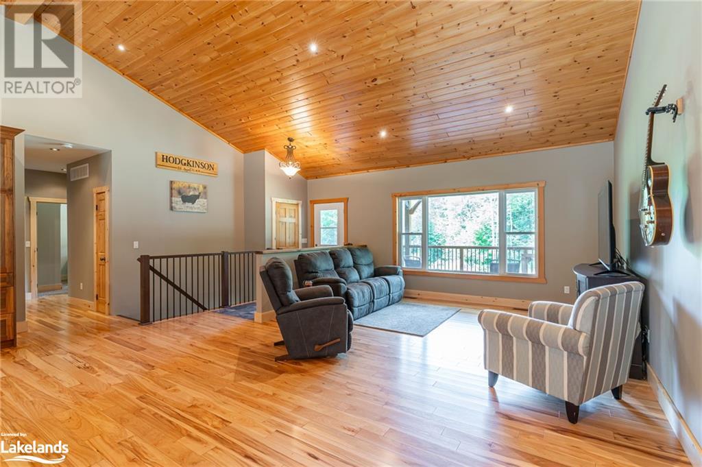 2538 Gelert Road, Haliburton, Ontario  K0M 2K0 - Photo 12 - 40634796