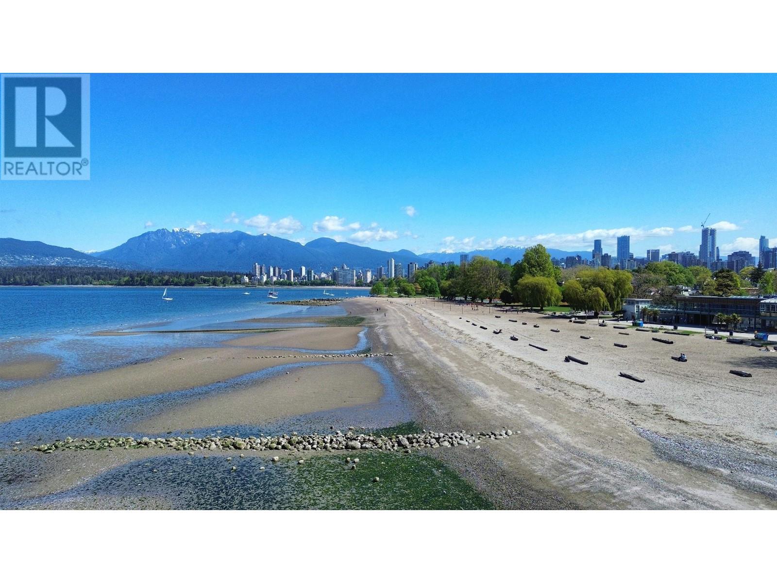 Listing Picture 25 of 25 : 307 2255 YORK AVENUE, Vancouver / 溫哥華 - 魯藝地產 Yvonne Lu Group - MLS Medallion Club Member