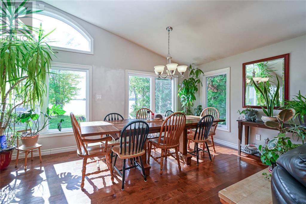 111 Rideau Street, Drummond/north Elmsley, Ontario  K7H 3C7 - Photo 6 - X9521658