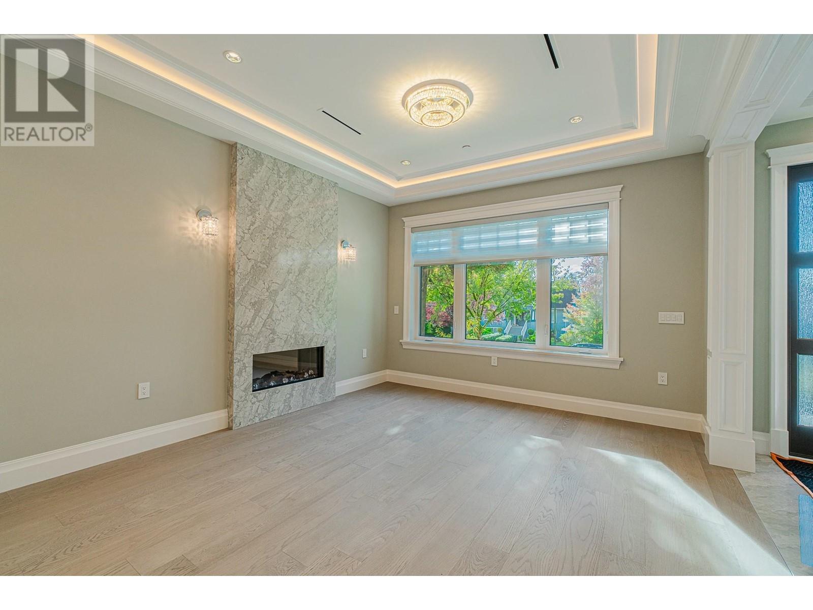 Listing Picture 4 of 33 : 3349 W 37TH AVENUE, Vancouver / 溫哥華 - 魯藝地產 Yvonne Lu Group - MLS Medallion Club Member